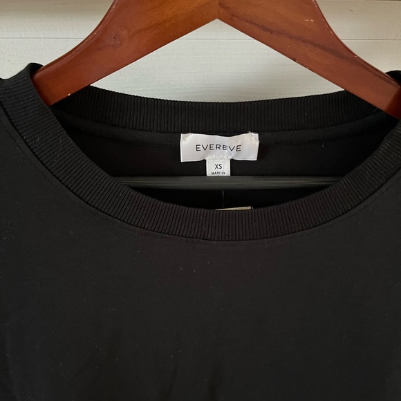 Evereve Women's Sonia Ruffle Sweatshirt Black size XS NWT. 1048 - Picture 7 of 8